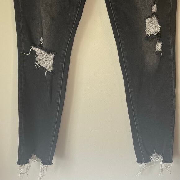 KanCan Black Distressed Button Fly Jean Jeggings Size 5/26 - Picture 10 of 12